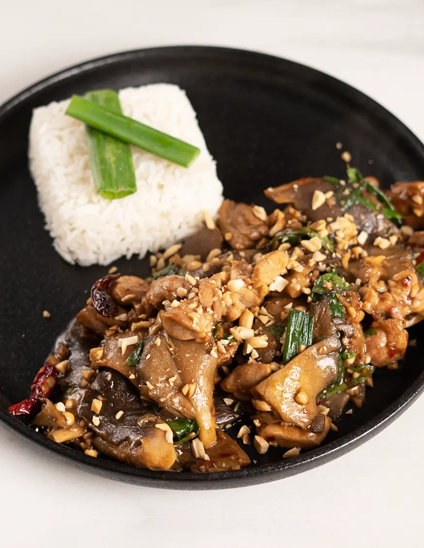 Thai Basil Chicken with Mushroom